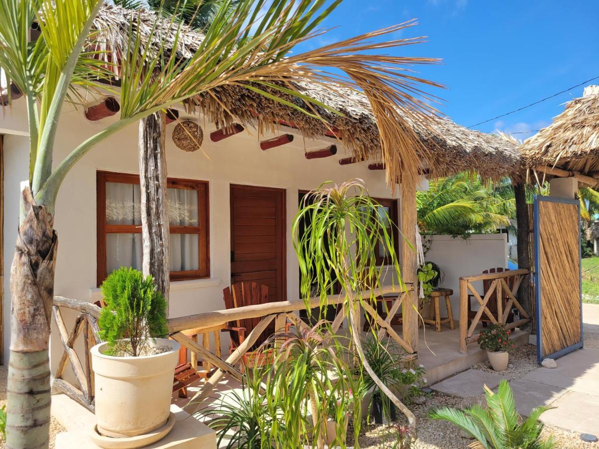 Villas Ixchel Chiquila Buitenkant foto